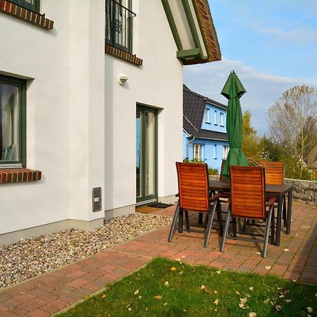 Reetdachhaus Im Fischerdorf Freest Exterior photo